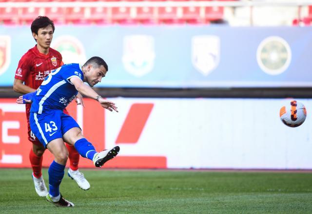 2026世界杯-任我行！解密三镇的“金脚银脚” 主帅：这是得分法宝